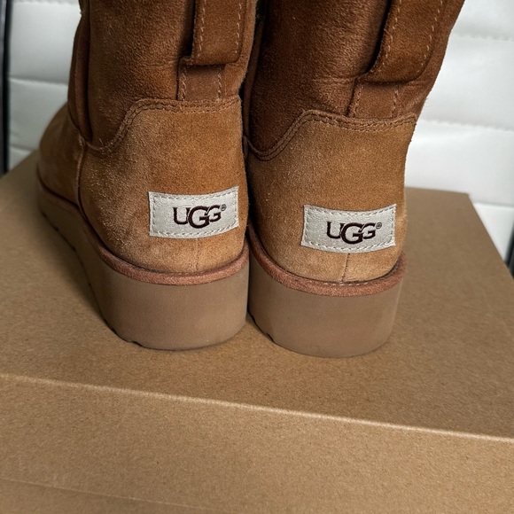 UGG Women's Kristin Slim Ankle Booties - Picture 3 of 7